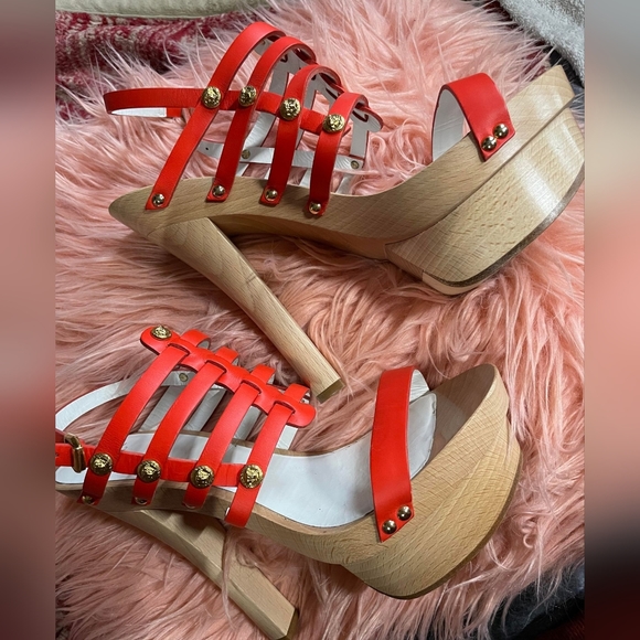 Versace, heels, caged heels, Euro 39 1/2 - Picture 5 of 10